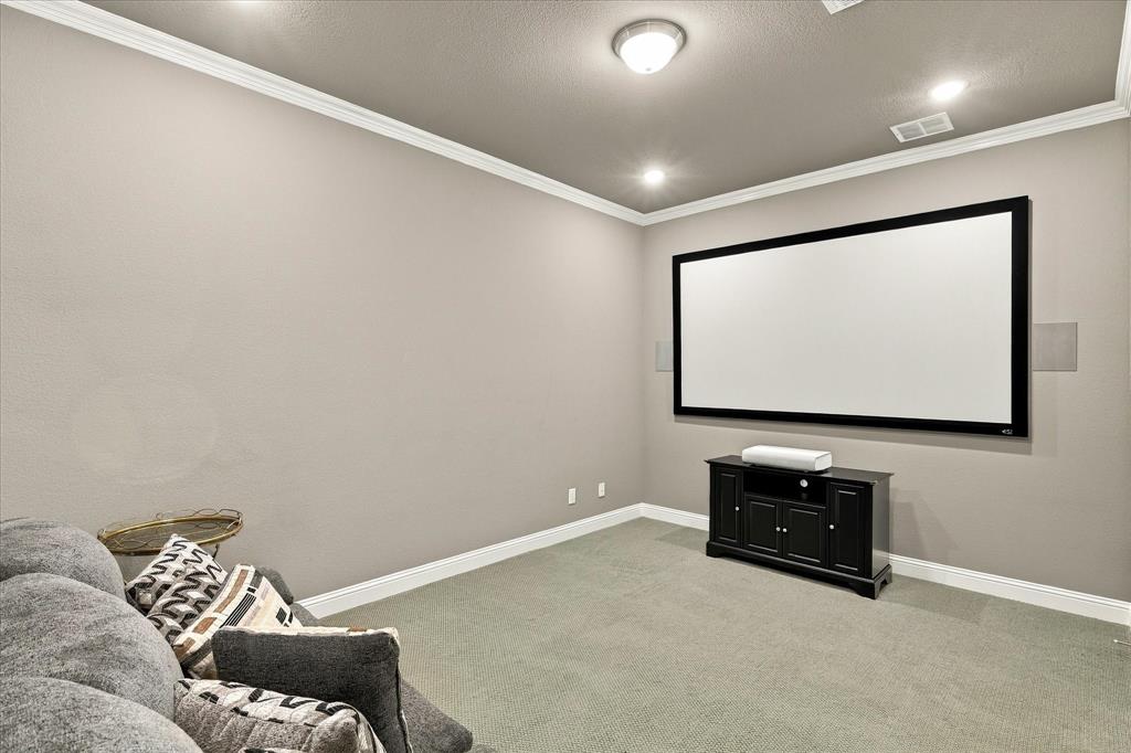 9308 Pecan Woods Trail Property Photo 3