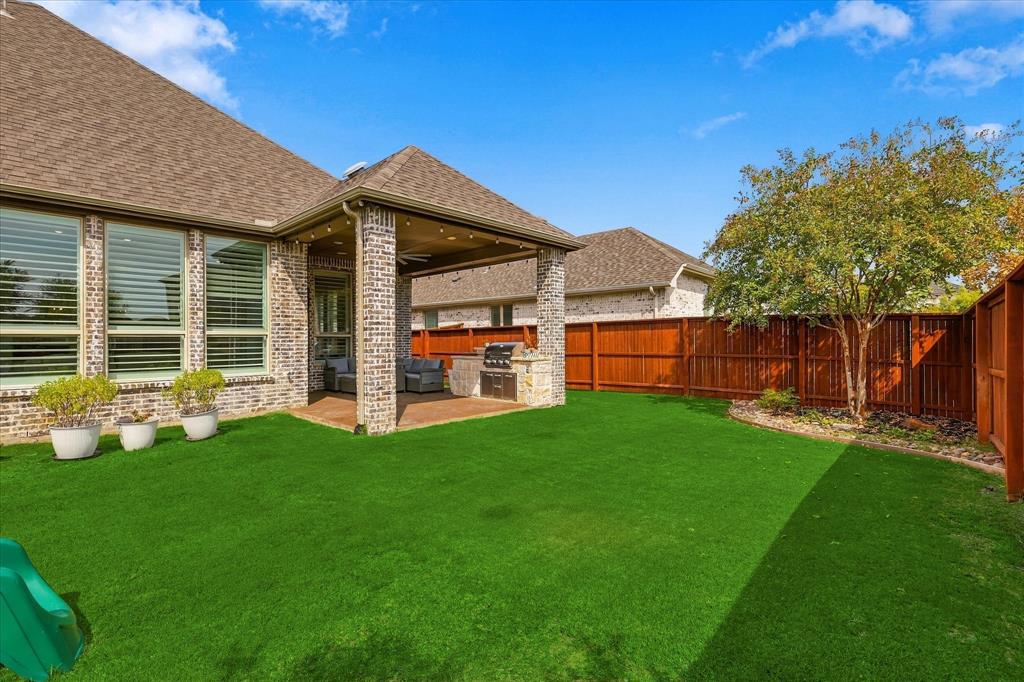 9308 Pecan Woods Trail Property Photo 29
