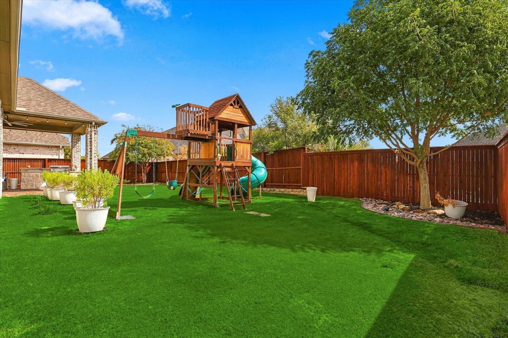 9308 Pecan Woods Trail Property Photo 30