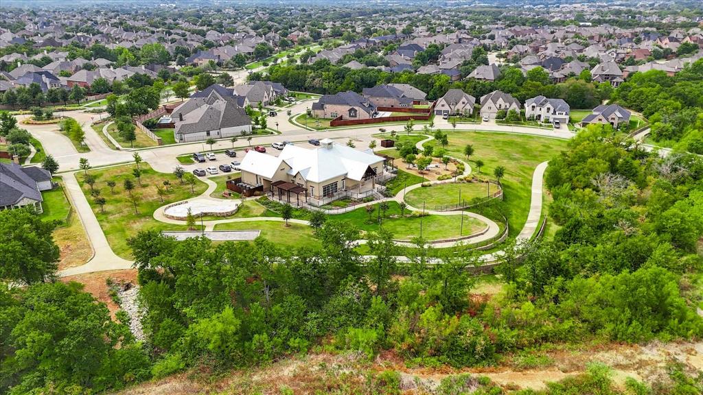 9308 Pecan Woods Trail Property Photo 35