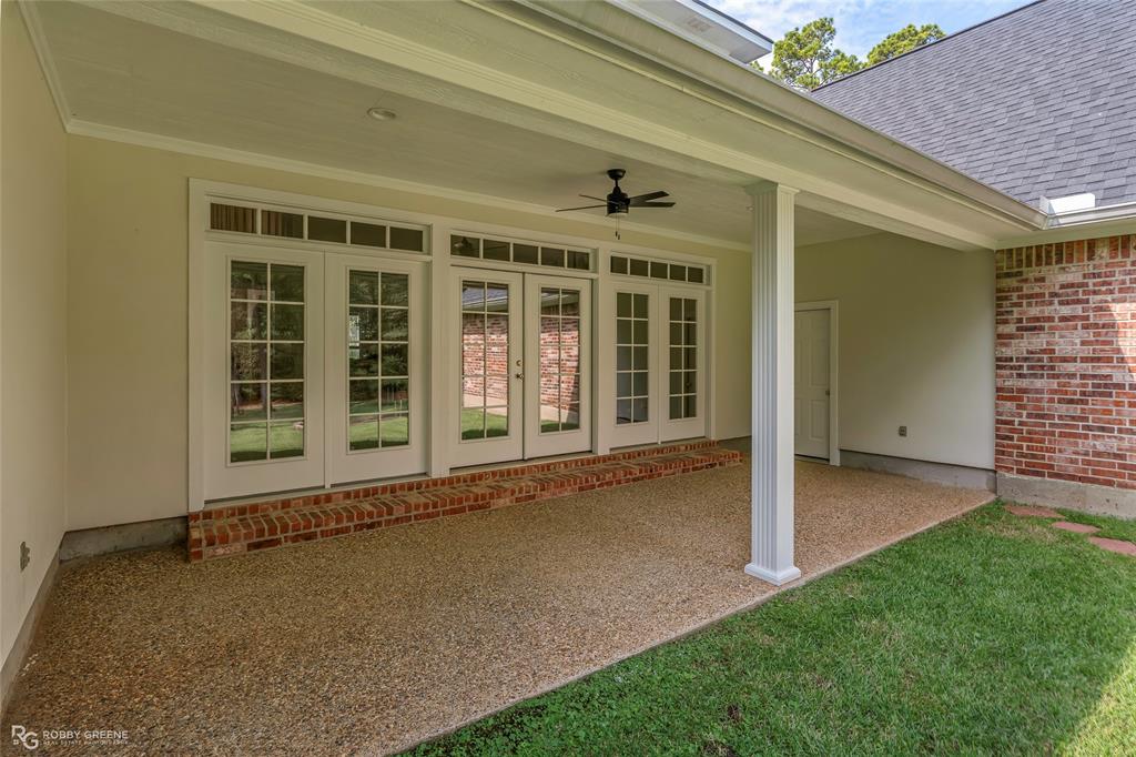 2921 N Pointe Drive Property Photo 29
