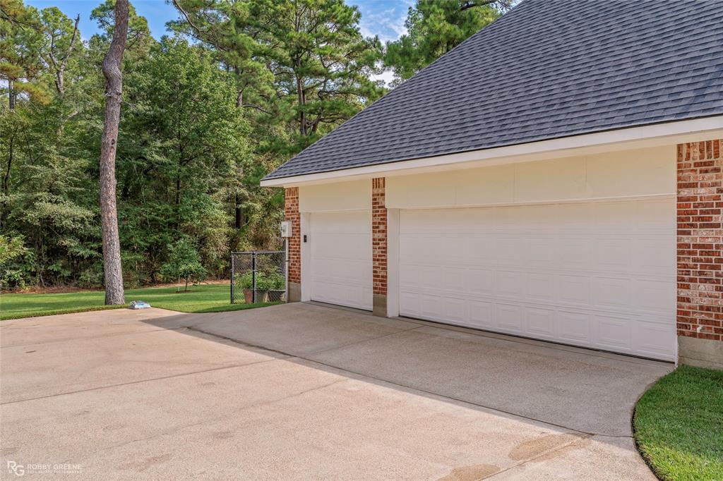 2921 N Pointe Drive Property Photo 36