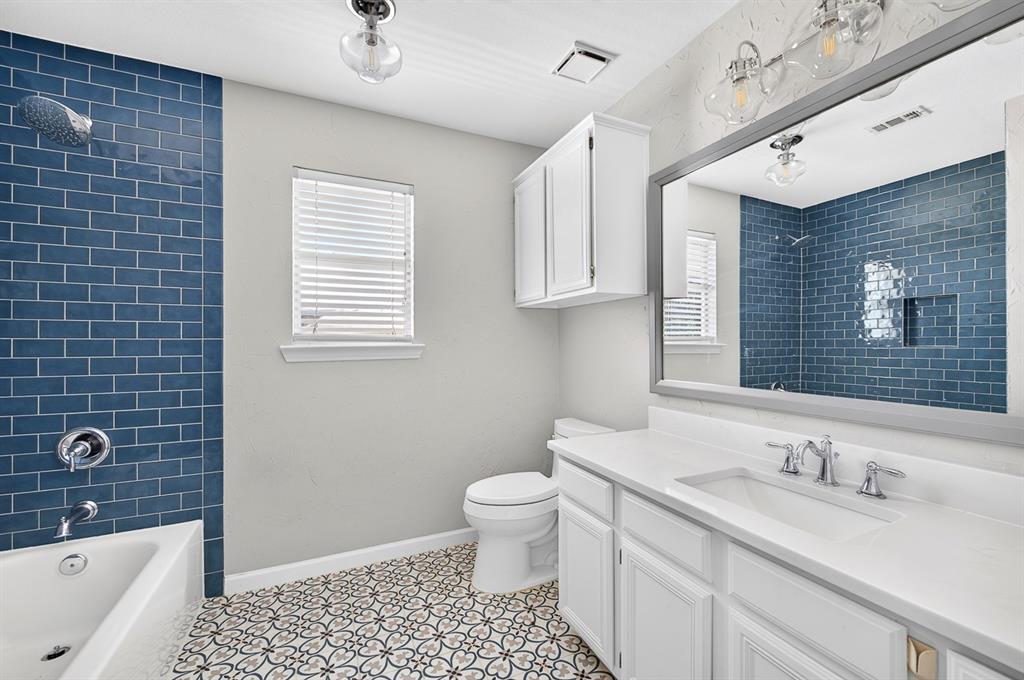 2632 Newcastle Drive Property Photo 28