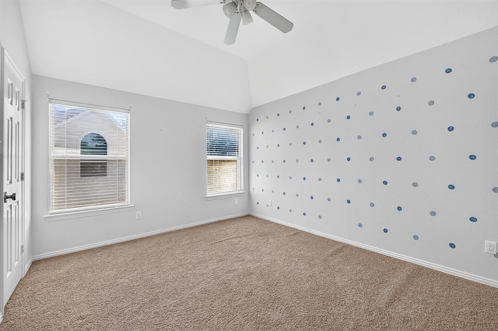 2632 Newcastle Drive Property Photo 33