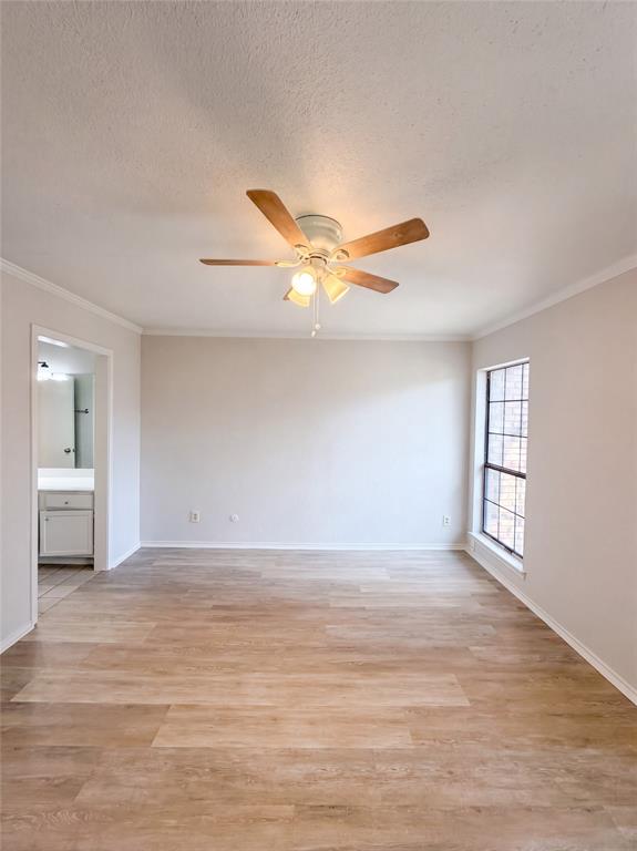 15151 Berry Trail 707 Property Photo 6