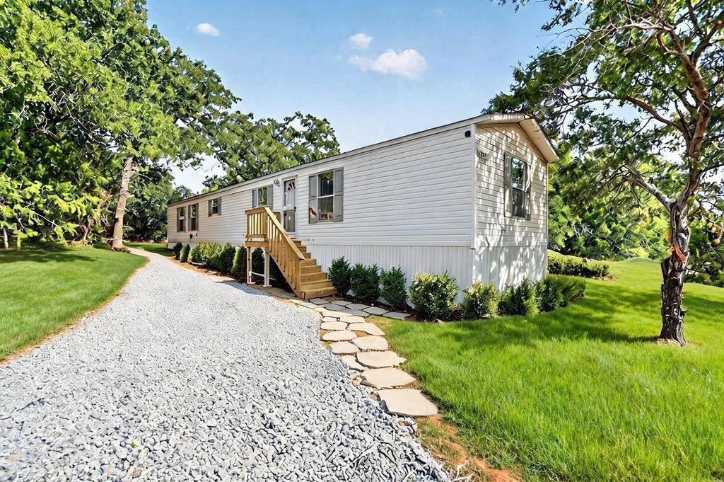 5907 Arkansas Trail Property Photo 1