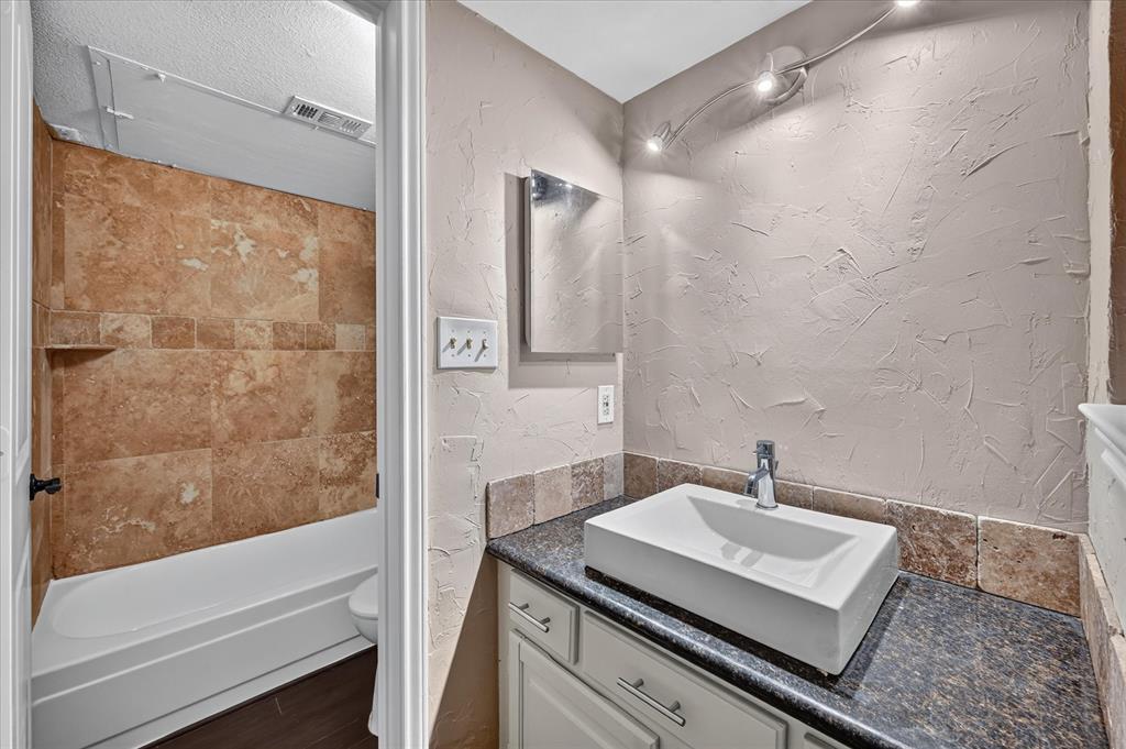 2311 Balsam Drive H213 Property Photo 15