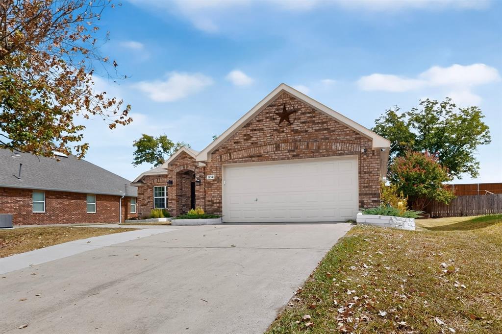1214 Lake Trail Court Property Photo 6
