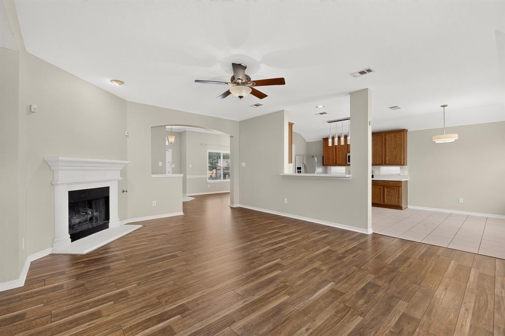 1214 Lake Trail Court Property Photo 10
