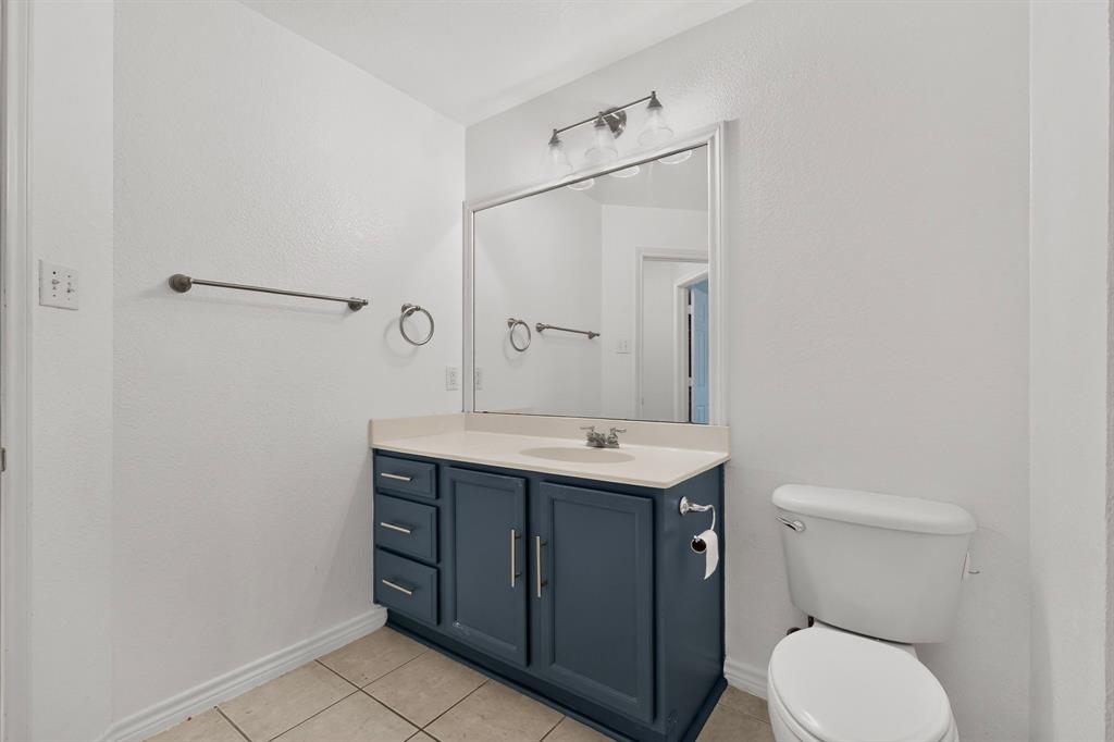 1214 Lake Trail Court Property Photo 23