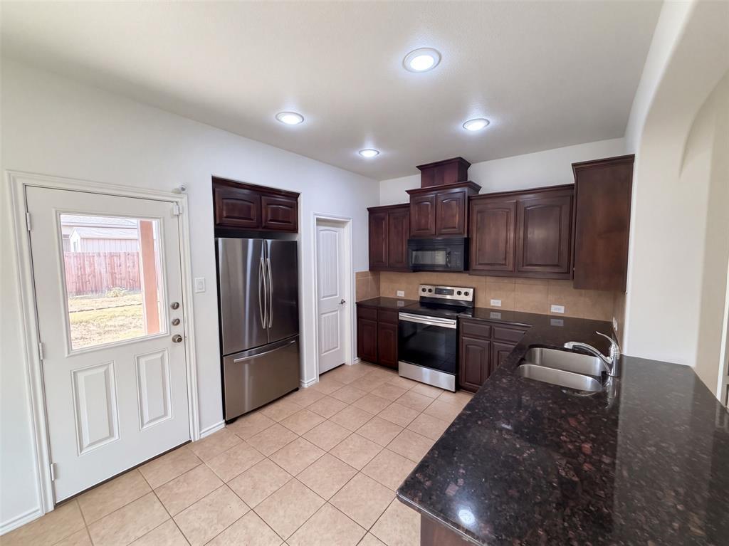 1728 Jacona Trail Property Photo 7