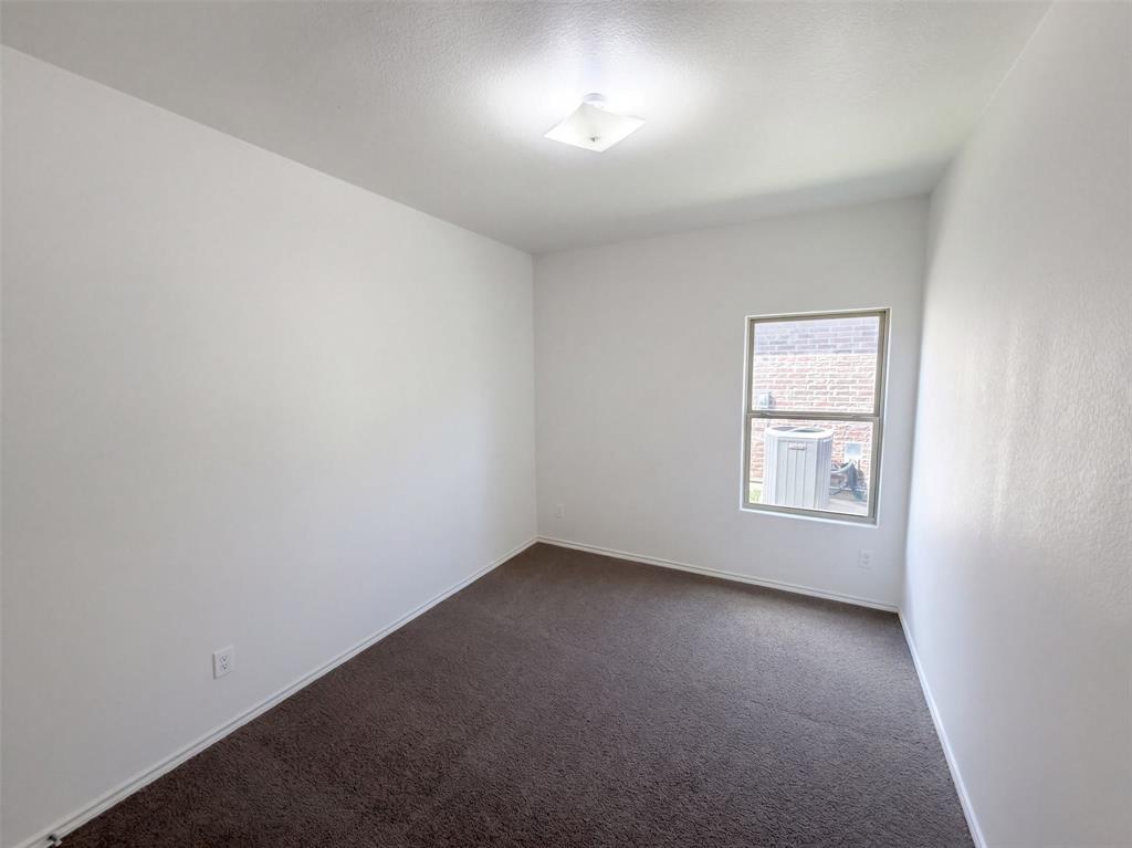 1728 Jacona Trail Property Photo 11