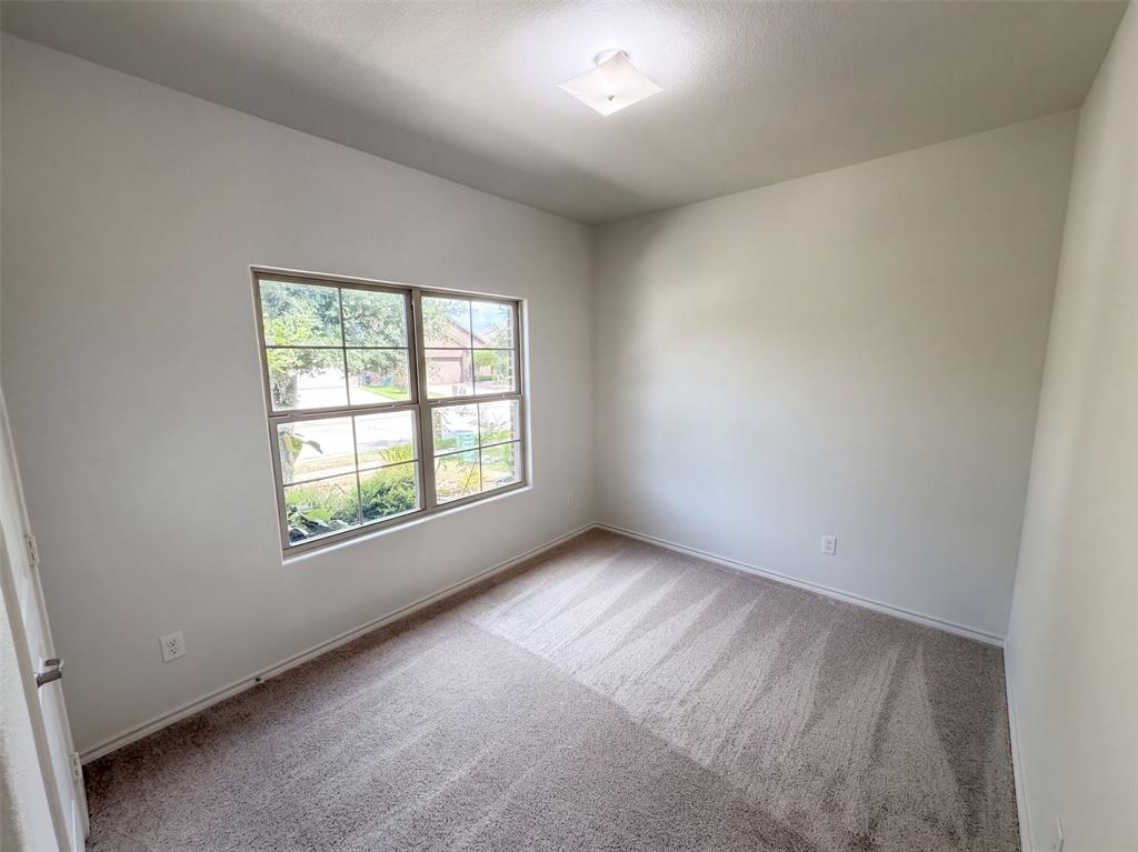 1728 Jacona Trail Property Photo 13