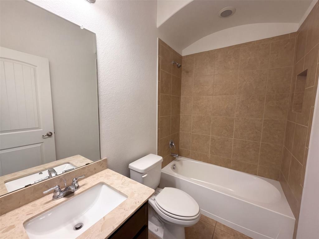 1728 Jacona Trail Property Photo 15