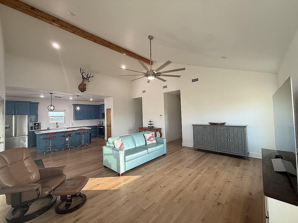 220 Windjammer Street Property Photo 14