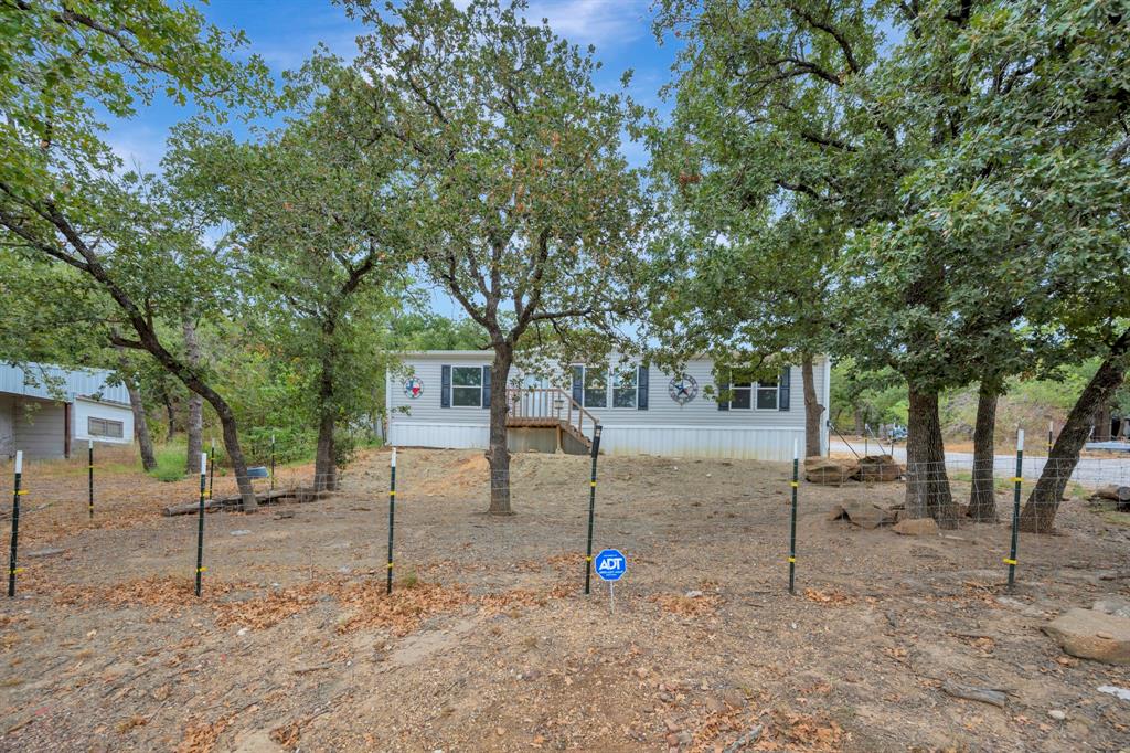 445 Lakeside Drive Property Photo 2