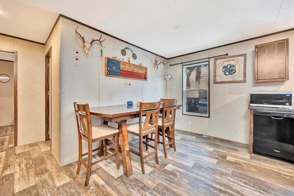 445 Lakeside Drive Property Photo 14