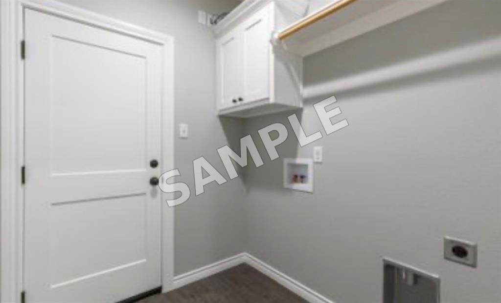 265 Little Hollie Property Photo 4