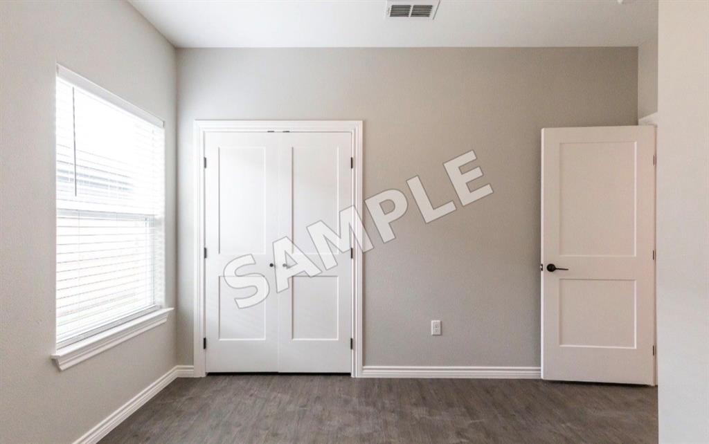 265 Little Hollie Property Photo 7