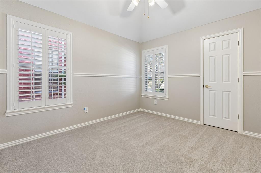 2043 Nottingham Place Property Photo 29
