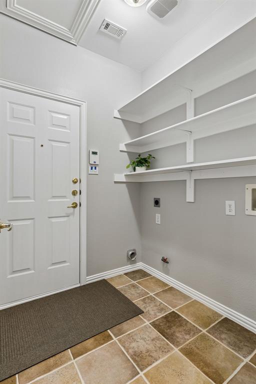 2043 Nottingham Place Property Photo 31