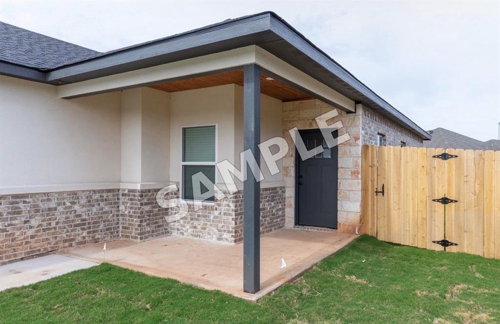 1873 Jays Way Property Photo 3