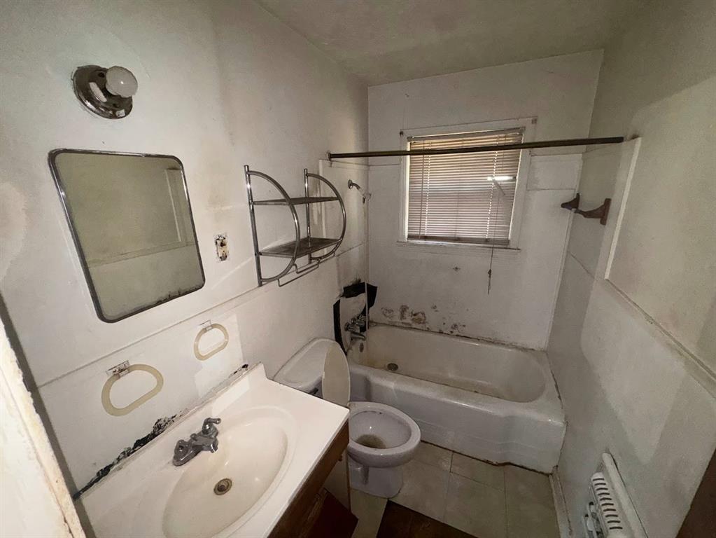 4309 Lorin Avenue Property Photo 4