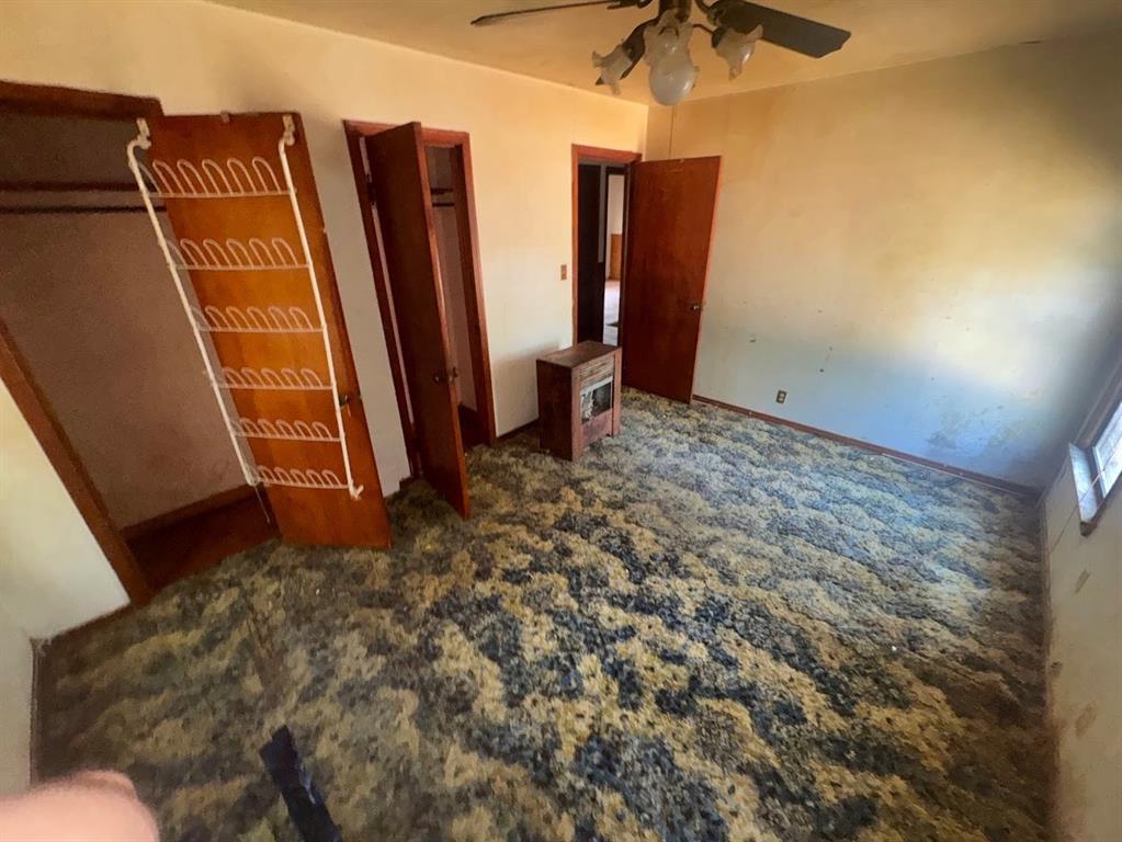 4309 Lorin Avenue Property Photo 6