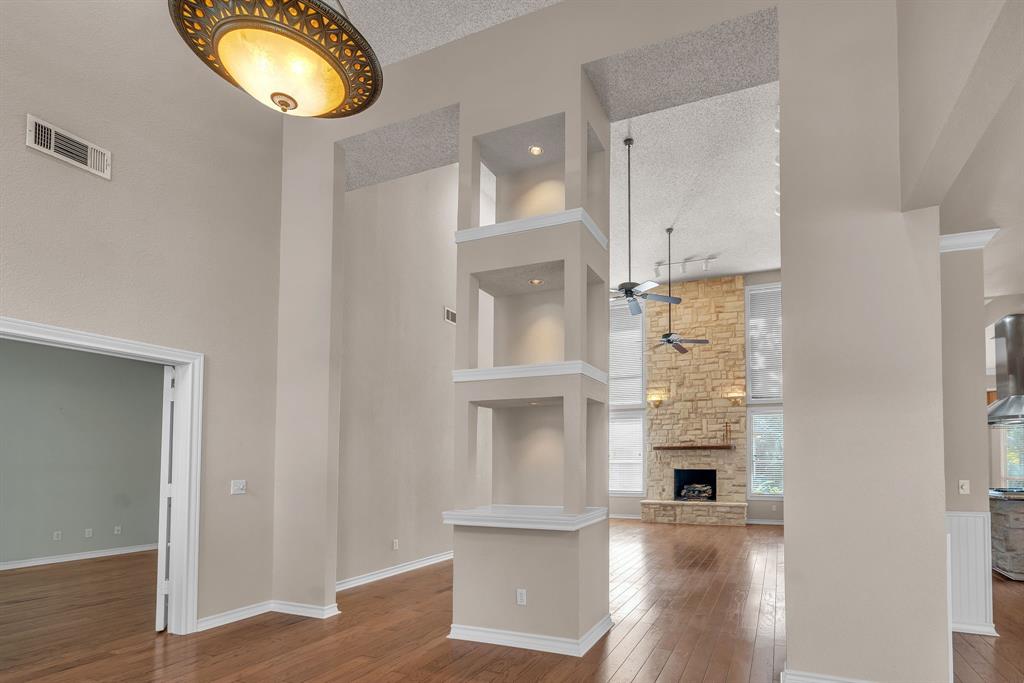 6904 Allen Place Drive Property Photo 4