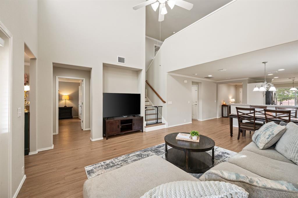 4504 Jaylin Street Property Photo 2