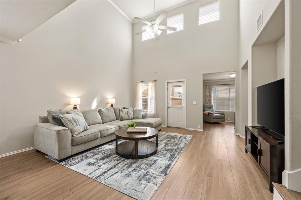 4504 Jaylin Street Property Photo 5