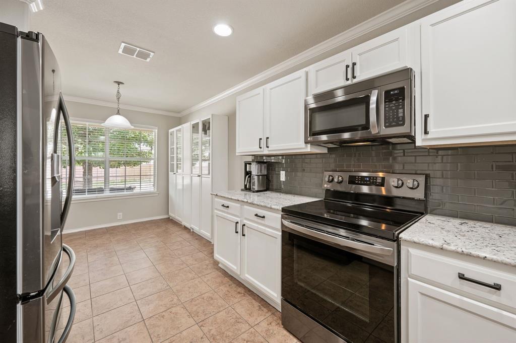 4504 Jaylin Street Property Photo 11