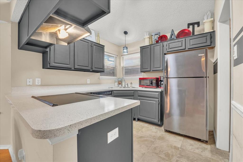 6608 Stetter Drive Property Photo 8