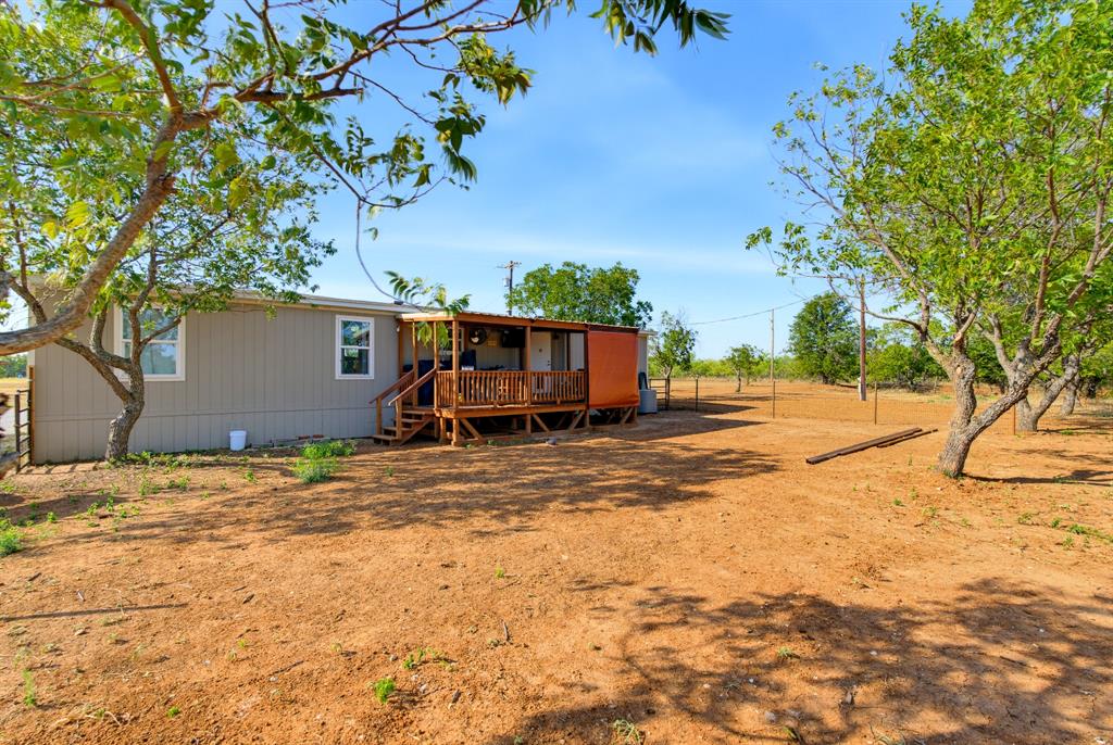6189 Private Road 2752 Property Photo 29