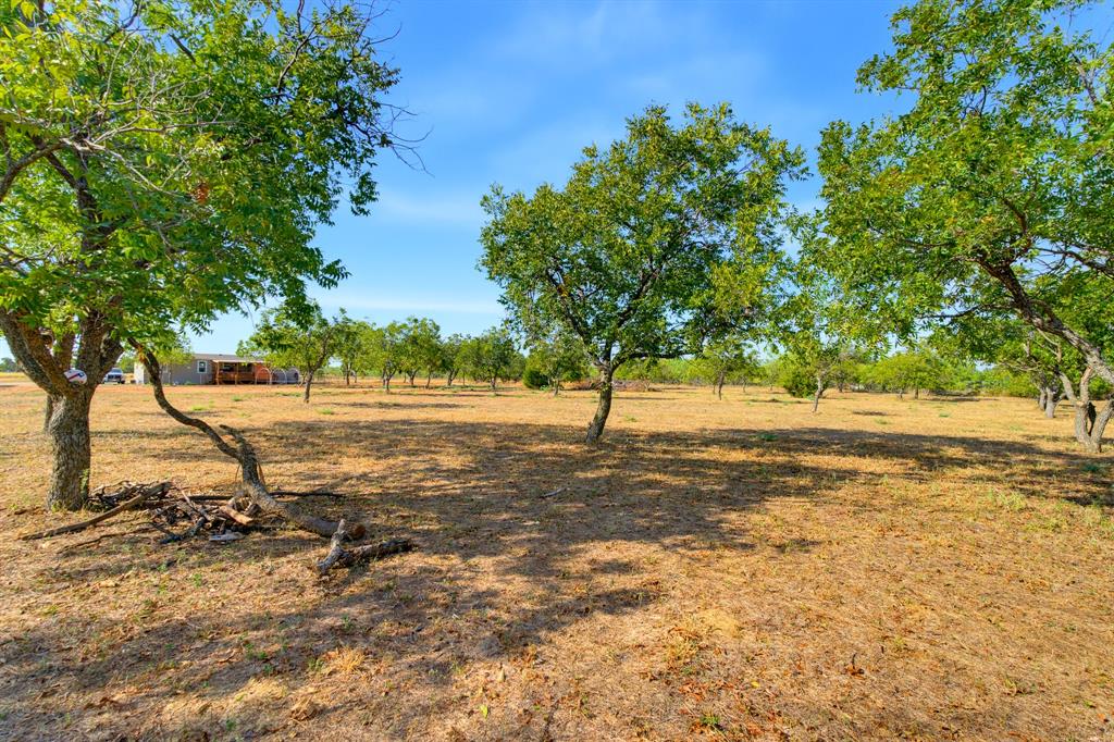 6189 Private Road 2752 Property Photo 40