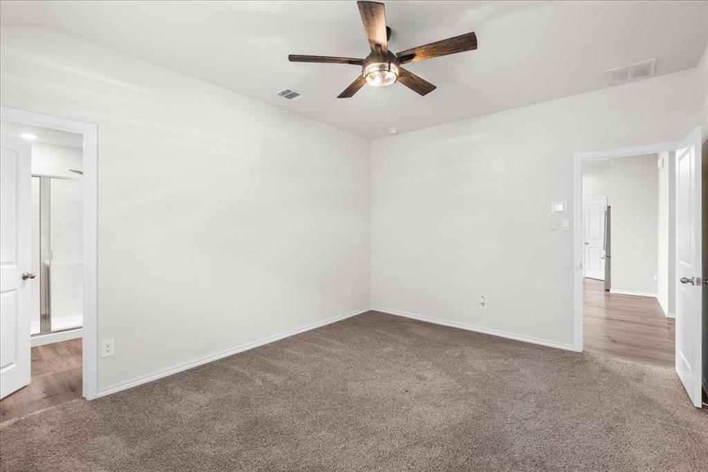 707 Sunlight Loop Property Photo 16