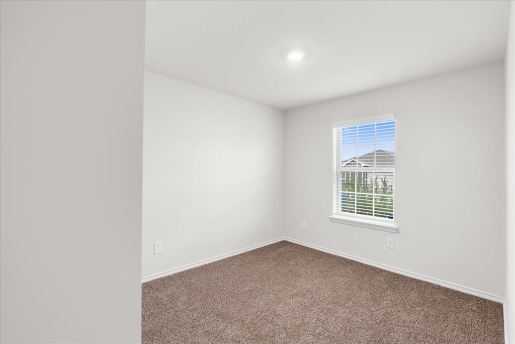 707 Sunlight Loop Property Photo 20