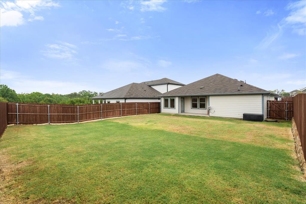 707 Sunlight Loop Property Photo 28