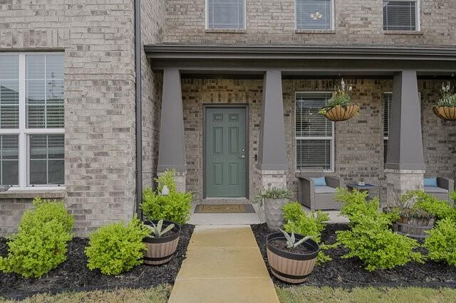 2728 Baneberry Lane Property Photo 3