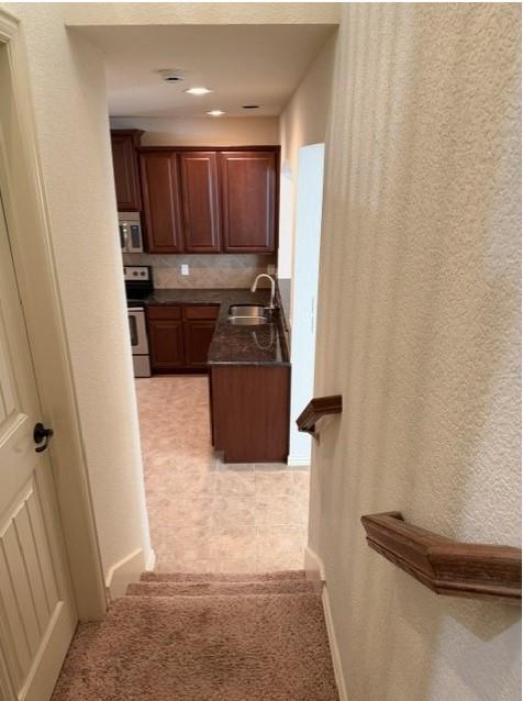 6828 Pascal Way Property Photo 13