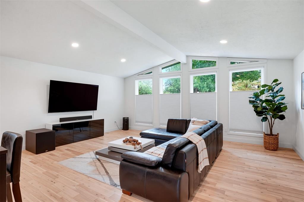2914 Whitemarsh Circle Property Photo 8