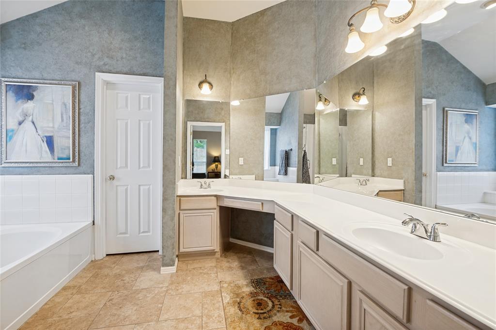 1374 Forest Creek Drive Property Photo 18
