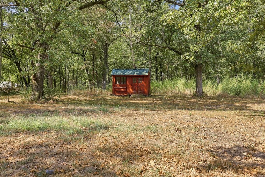 180 N Fm 911 Property Photo 34