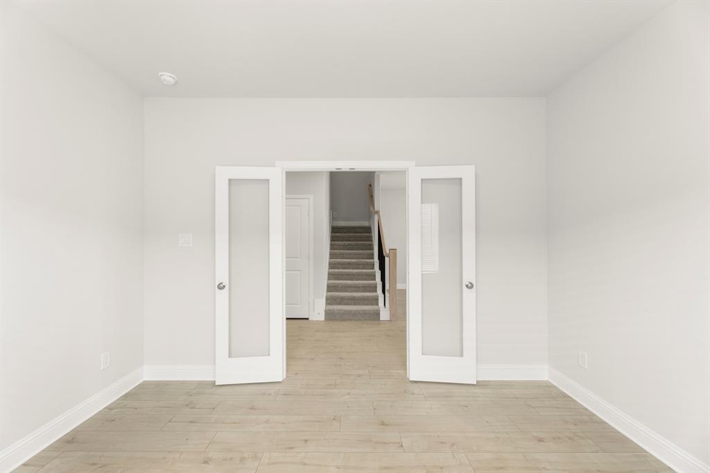 2126 Bloomsbury Lane Property Photo 13
