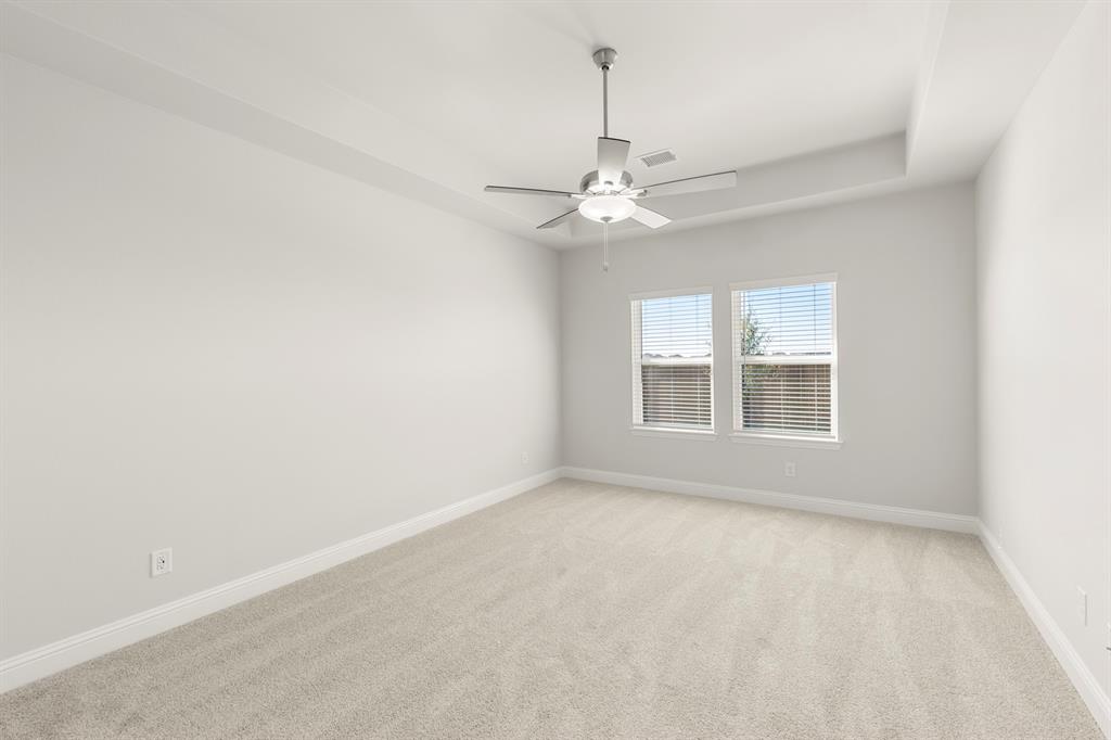2126 Bloomsbury Lane Property Photo 14