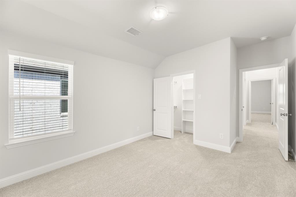 2126 Bloomsbury Lane Property Photo 24