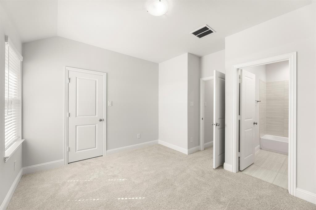2126 Bloomsbury Lane Property Photo 29