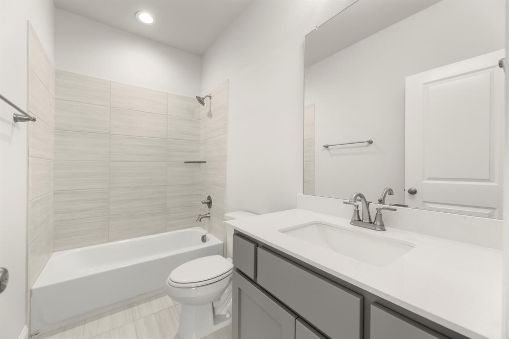 2126 Bloomsbury Lane Property Photo 30