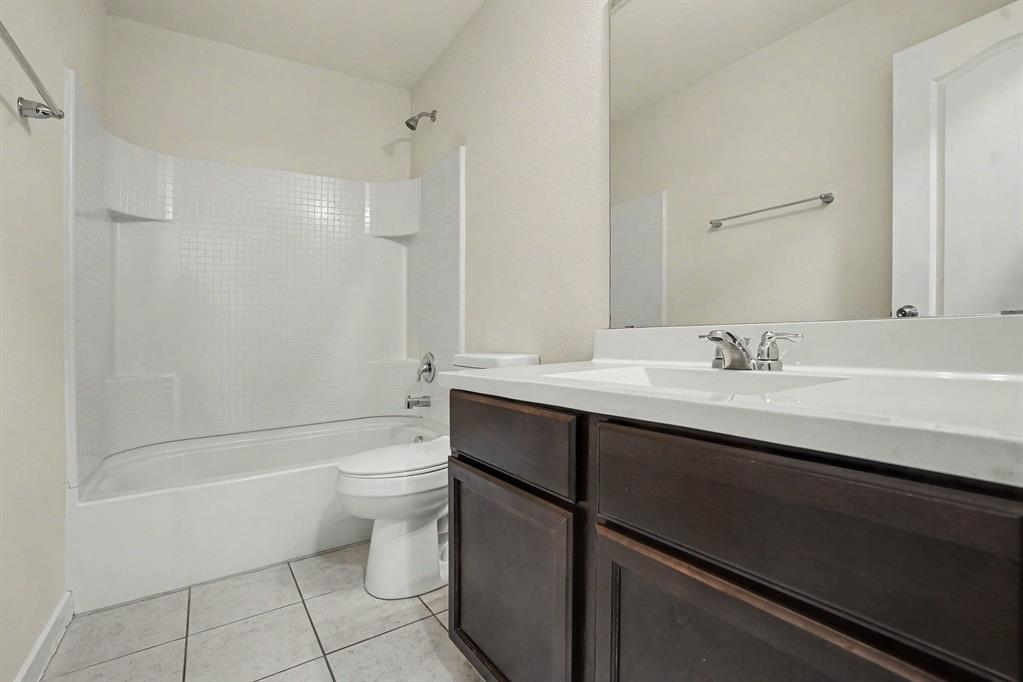 2606 Middleton Road Property Photo 16