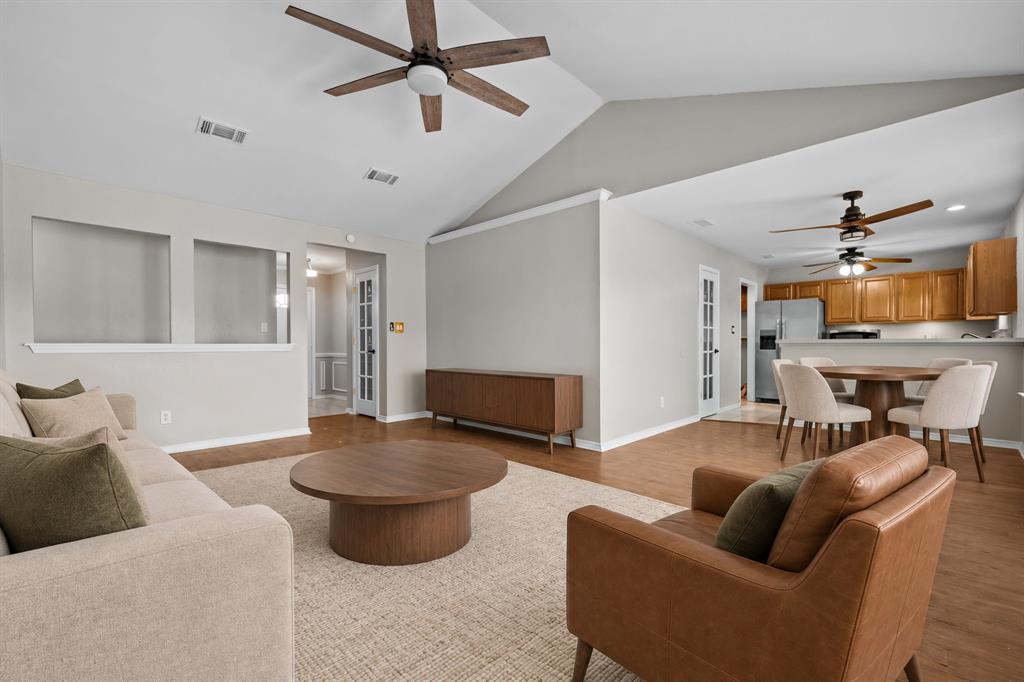 3904 Country Meadows Road Property Photo 8